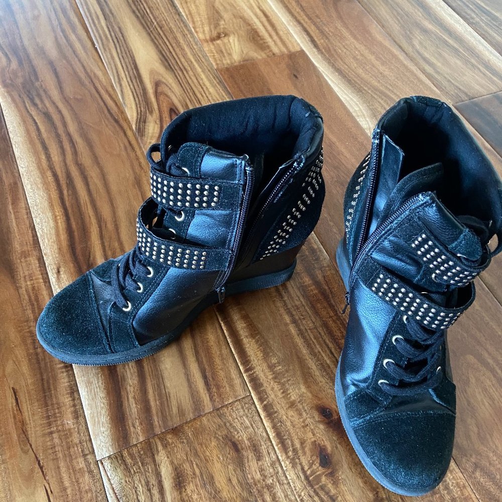 Aldo Black Wedge Runner Shoe